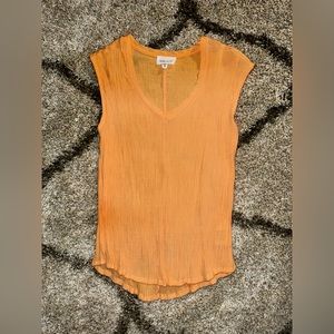 Dear John Yanis Top. Size Medium. Could probably fit as a small.